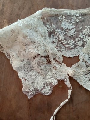 画像1: フランスアンティークレースコラージュ付け襟 ＊限定品＊ ブローチ別売品