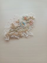 フランスアンティーク刺繍モチーフブローチ★限定品