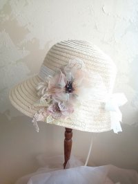 テキスタイルコサージュのクロッシェ