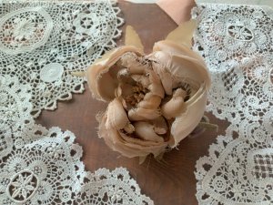 画像1: シルク染花コサージュ