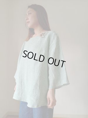 画像18: クローバーの刺繍コサージュリネンブラウス★限定品