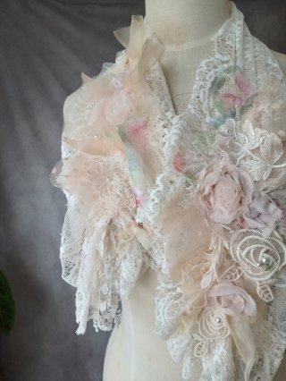 新品　Angelica Leaf 刺繍入りレースチュニック axes femme 刺繍いっぱい レースのチュニック 新品未使用タグ